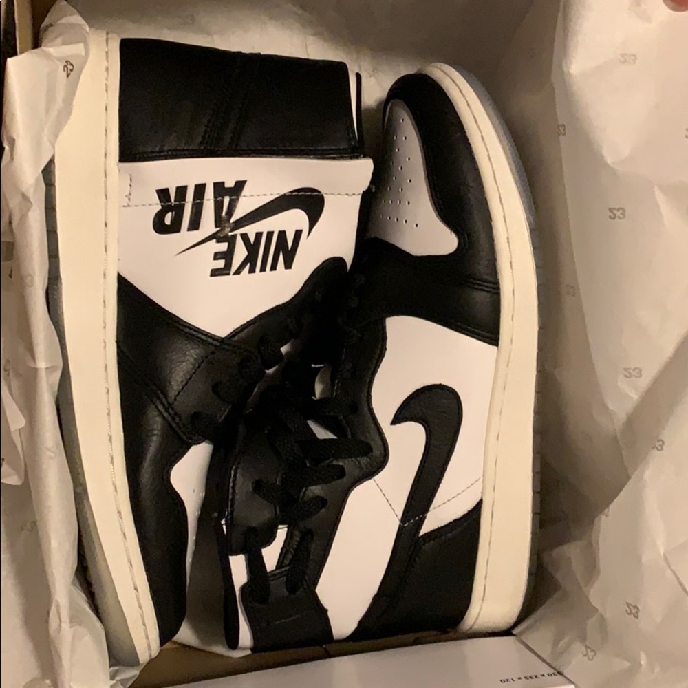 Jordan 1 rebel